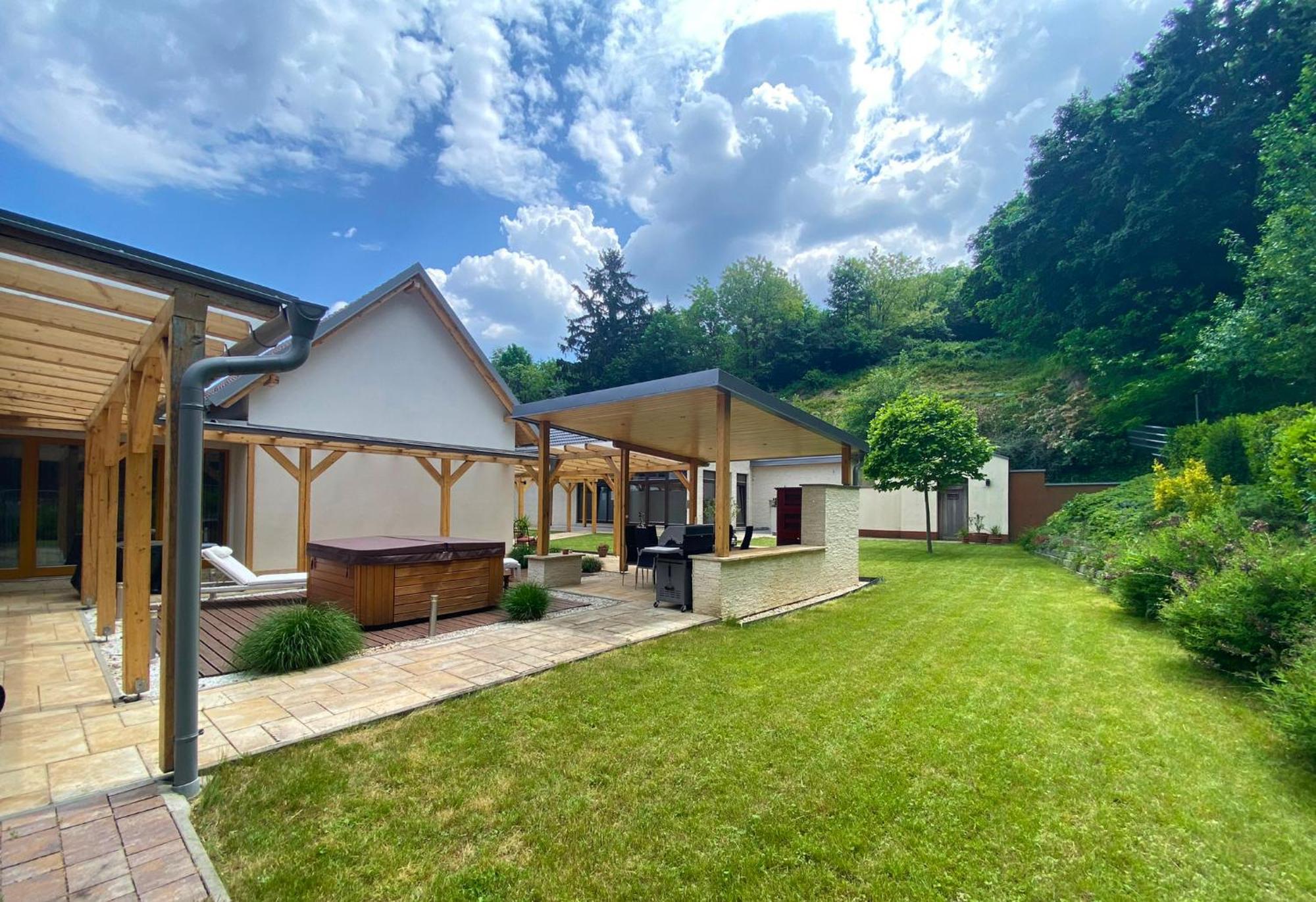 Villa Quality Wellness Dozmat Exterior foto